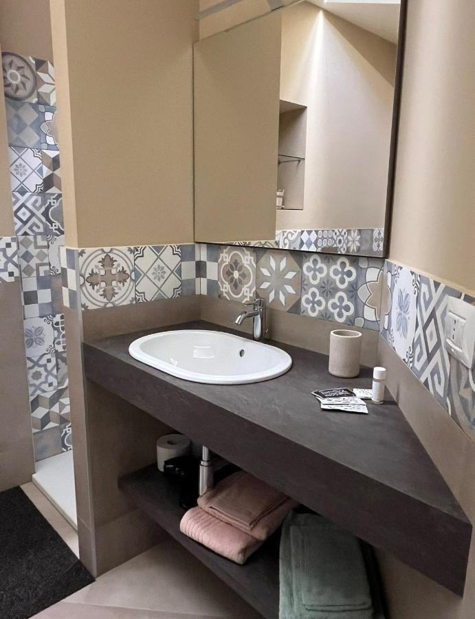 Ferienwohnung Verde Rame In Citta' Alta Con Garage Charme E Relax Bergamo Exterior foto